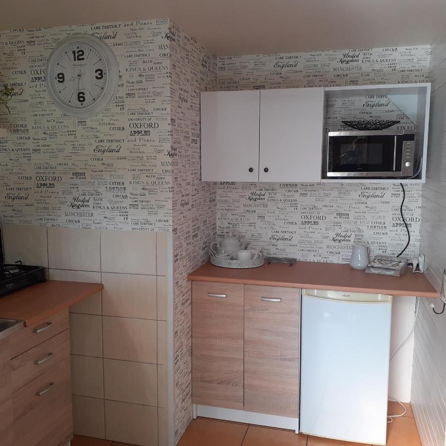 Domek Dla 2 Osob Junoszyno Exteriör bild