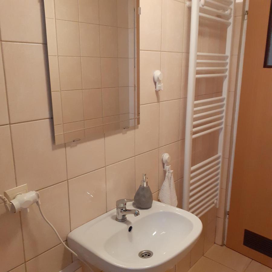 Domek Dla 2 Osob Junoszyno Exteriör bild